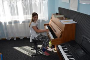 Lekcje gry na fortepianie Szkoła Muzyczna Effect Września 10