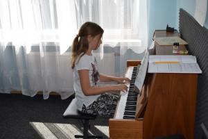 Lekcje gry na fortepianie Szkoła Muzyczna Effect Września 11