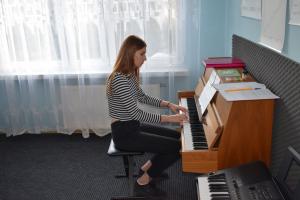 Lekcje gry na fortepianie Szkoła Muzyczna Effect Września 26