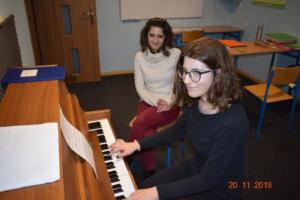 Nauka gry na pianinie Szkoła Muzyczna Effect we Wrześni 201904