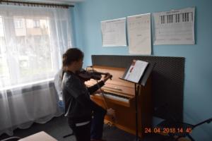 Lekcje gry na skrzypcach Szkoła Muzyczna Effect we Wrześni 04