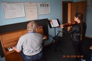 Lekcje gry na skrzypcach Szkoła Muzyczna Effect we Wrześni 09